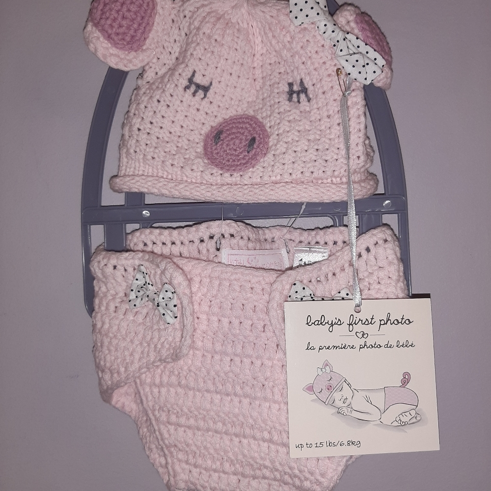 ⭐HOST PICK!⭐ 🆕 Baby Girls First Photo Pink Knit Piglet Hat Bloomers Set Newborn